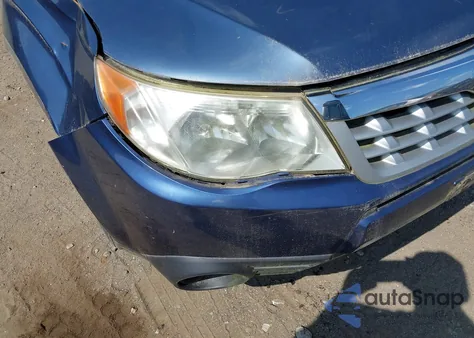 2011 Subaru Forester 2.5X из США, поврежденный, VIN JF2SHABC5BG768650